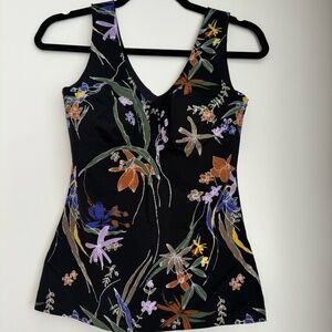 NWOT - KNIX LUXELIFT TANK